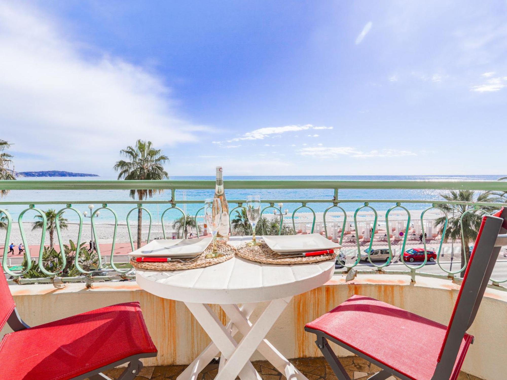 Apartment Les Yuccas Promenade Des Anglais By Interhome Niza Exterior foto